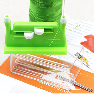 Needle threading device